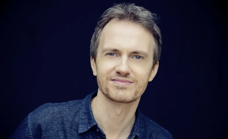ALEXANDRE THARAUD: PIANO
