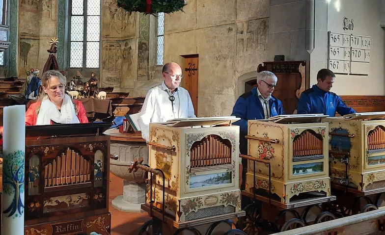 Drehorgel Adventskonzert mit Alphorn und Gedanken zum 1. Adv