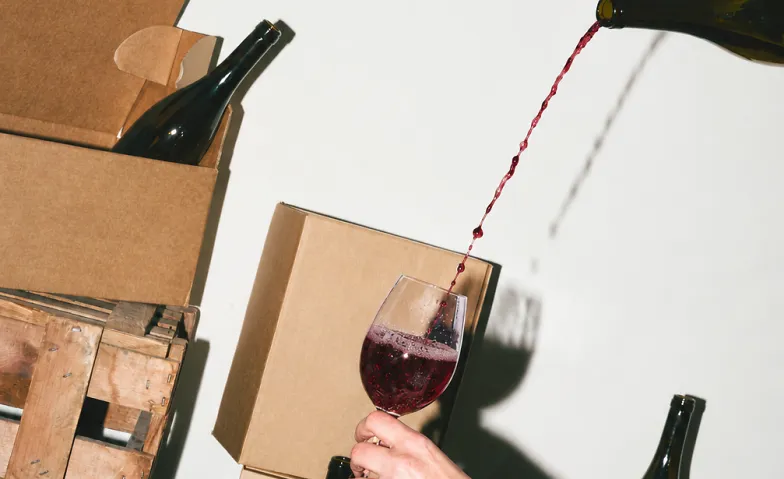 Vino & Vinyl