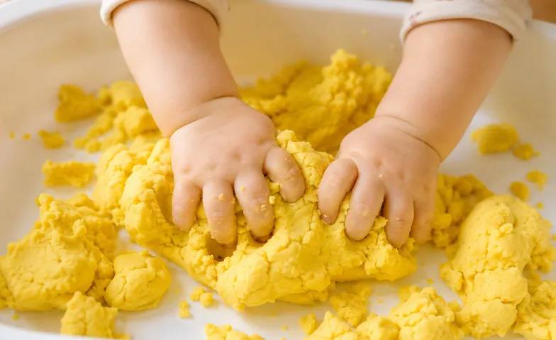 Baby Sensory Play