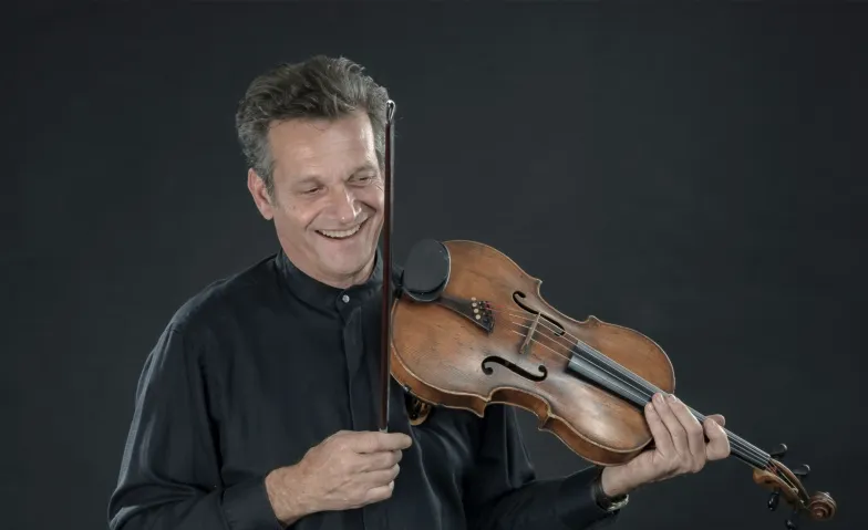 Leidenschaft auf 10 Saiten für Viola & Gitarre