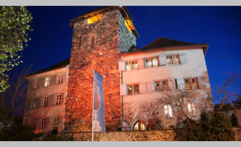 Schauergeschichten im Schloss für Erwachsene und Jugendliche