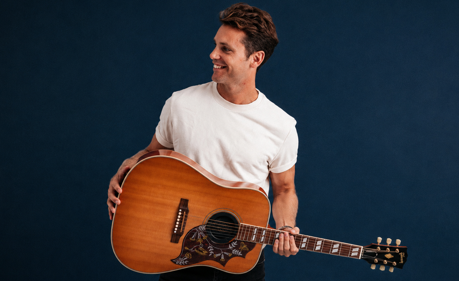 Bastian Baker - Solo Acoustic Tour