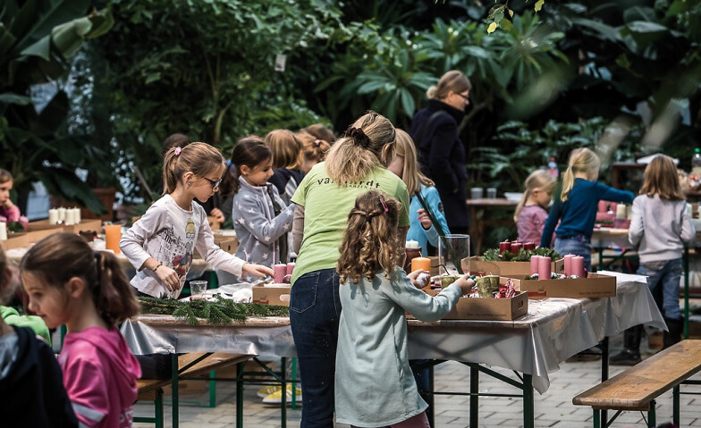 Kreativkurs Adventsfloristik für Kinder ab 5 Jahren
