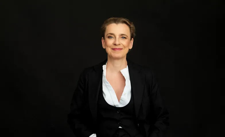 Tina Teubner & Ben Süverkrüp // Lieber schön alt werden als