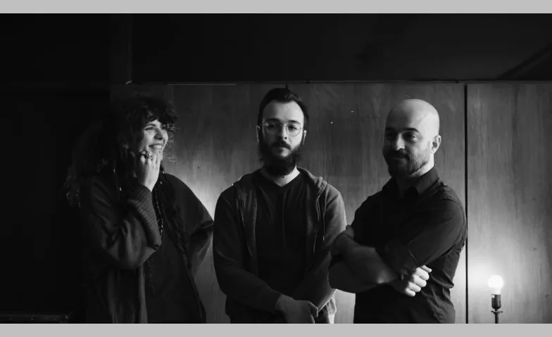 Moving As A Giant (Slowenien) & The Black Veils (Italien)