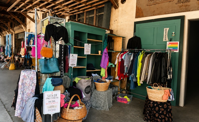 Lieb mich nochmals - Secondhand, Markt & Begegnungsort 1.11