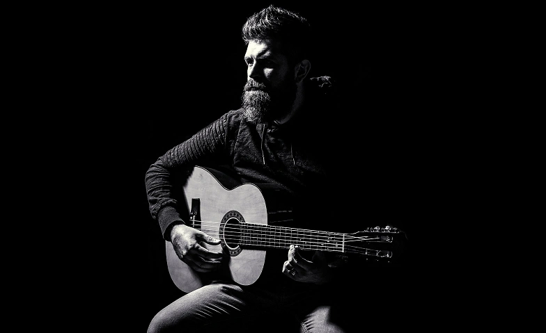 Singer songwriter night