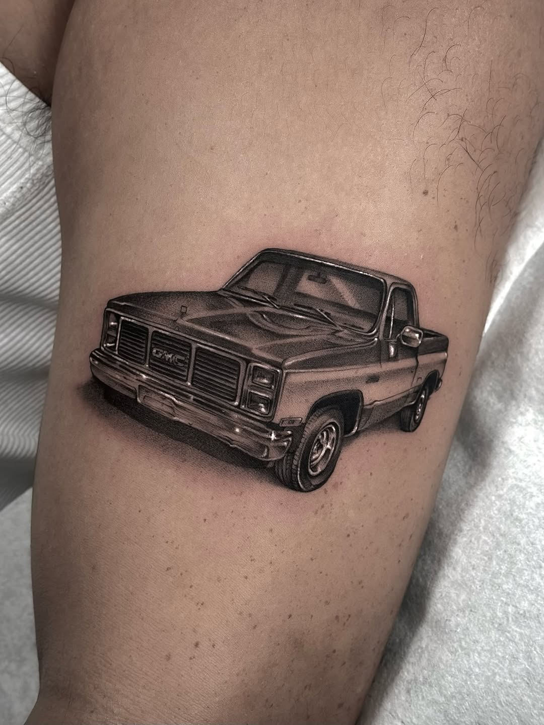 Hyper-detailed grayscale pickup truck with realistic shading
