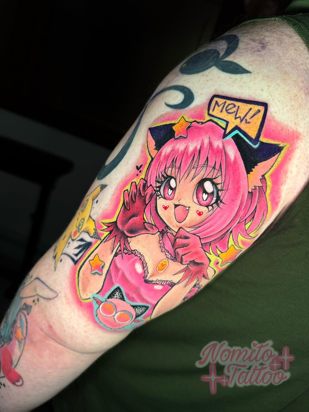 Bright kawaii magical girl with pink hair, cat-ears