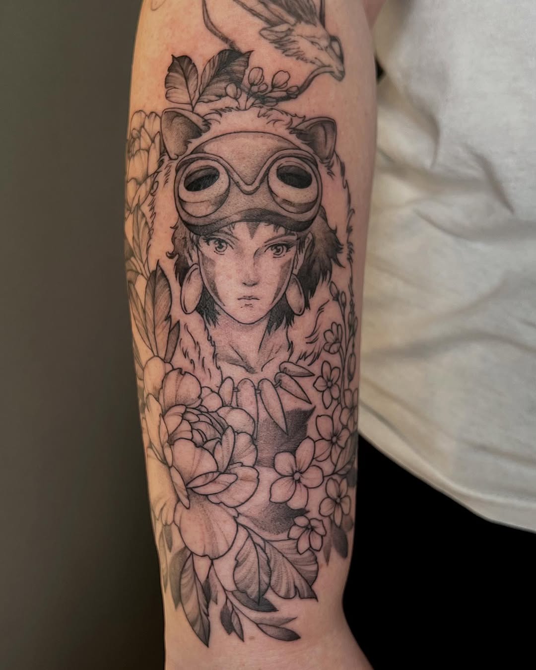 Mononoke-inspired female portrait amid blooming florals