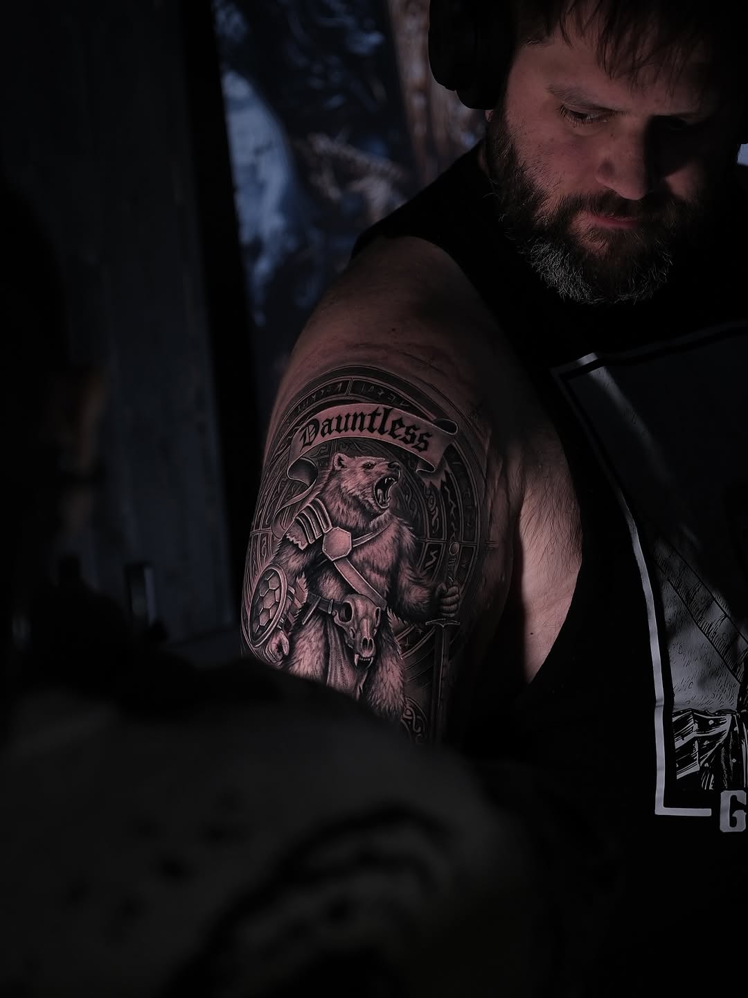 Dauntless bear warrior in ornate circular frame