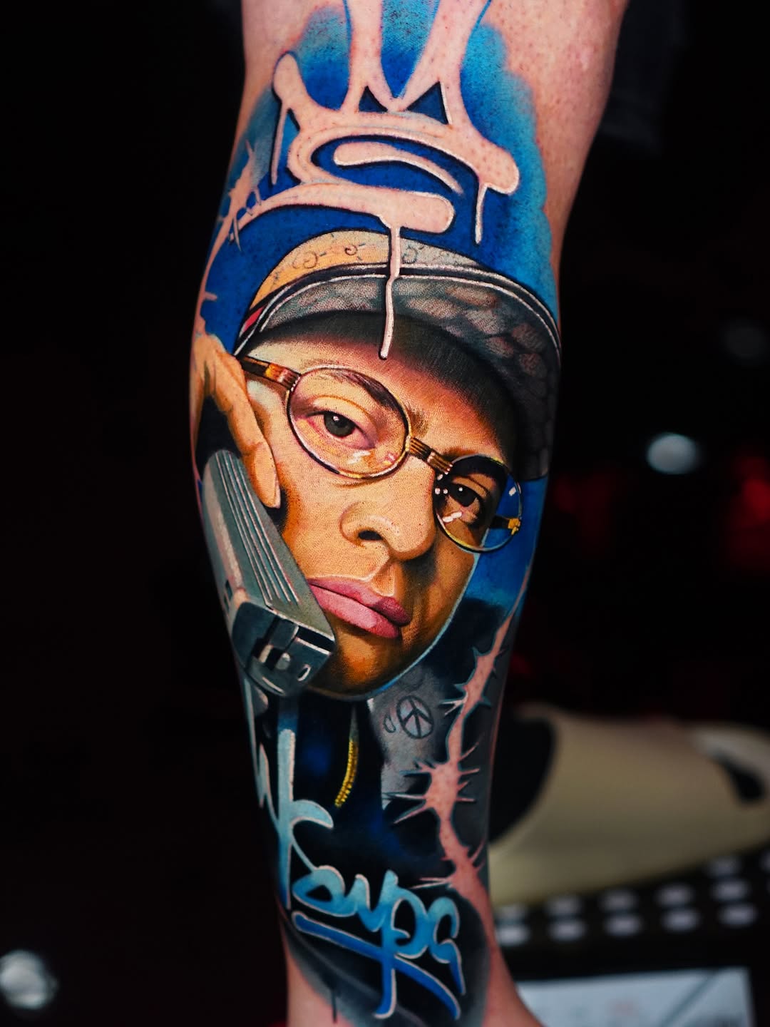 Portrait of rapper Lou Fresco