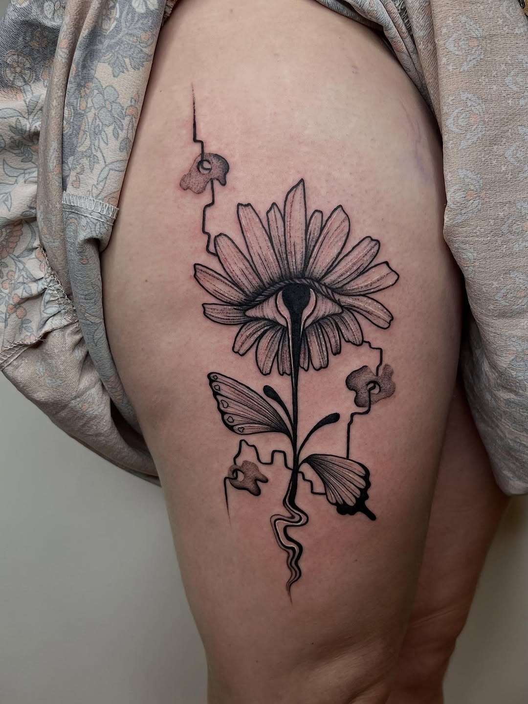 Bold daisy-inspired bloom with flowing stems and geometric accents.