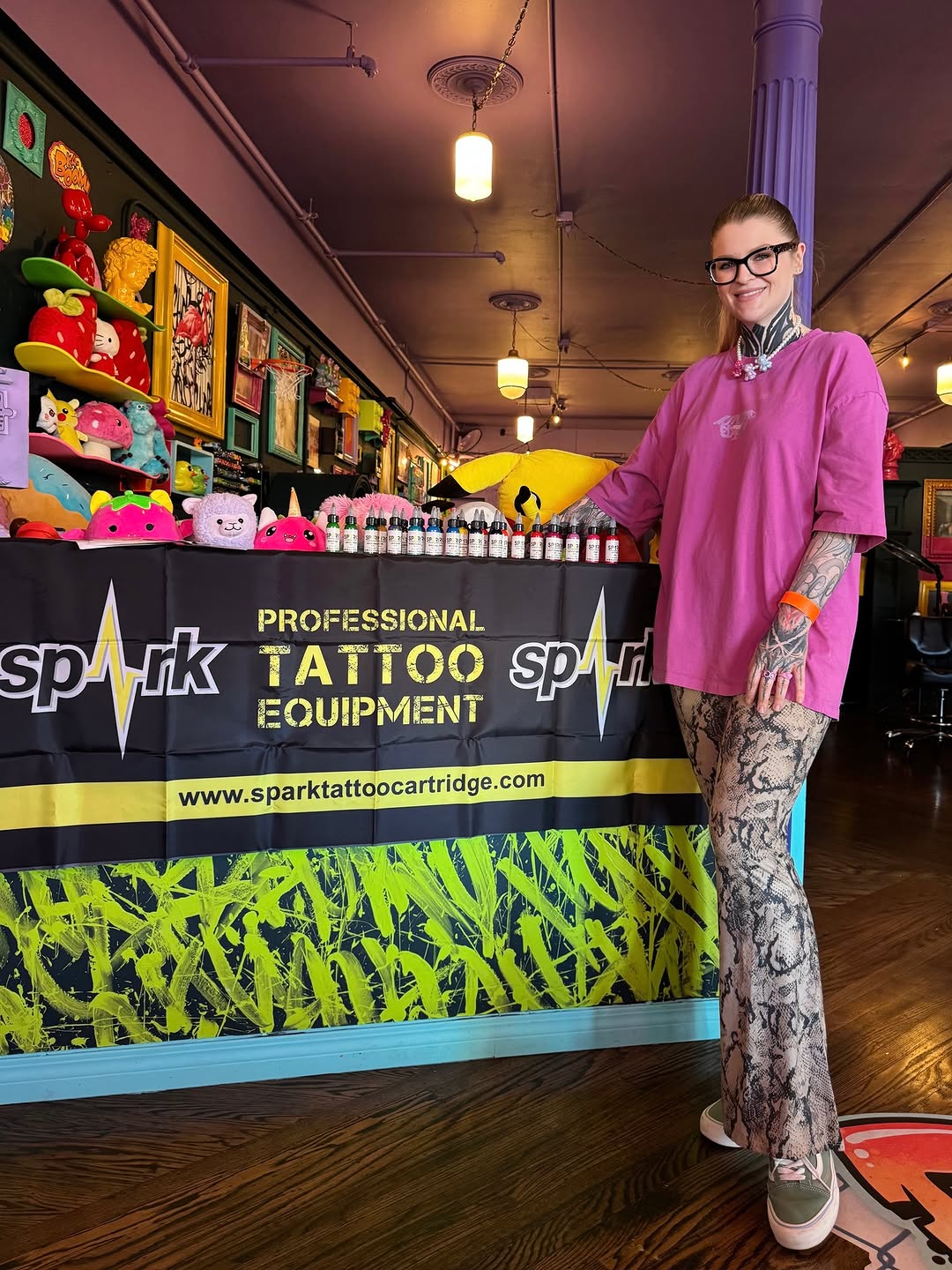 Full-leg blackwork tattoo with intricate snake-scale pattern