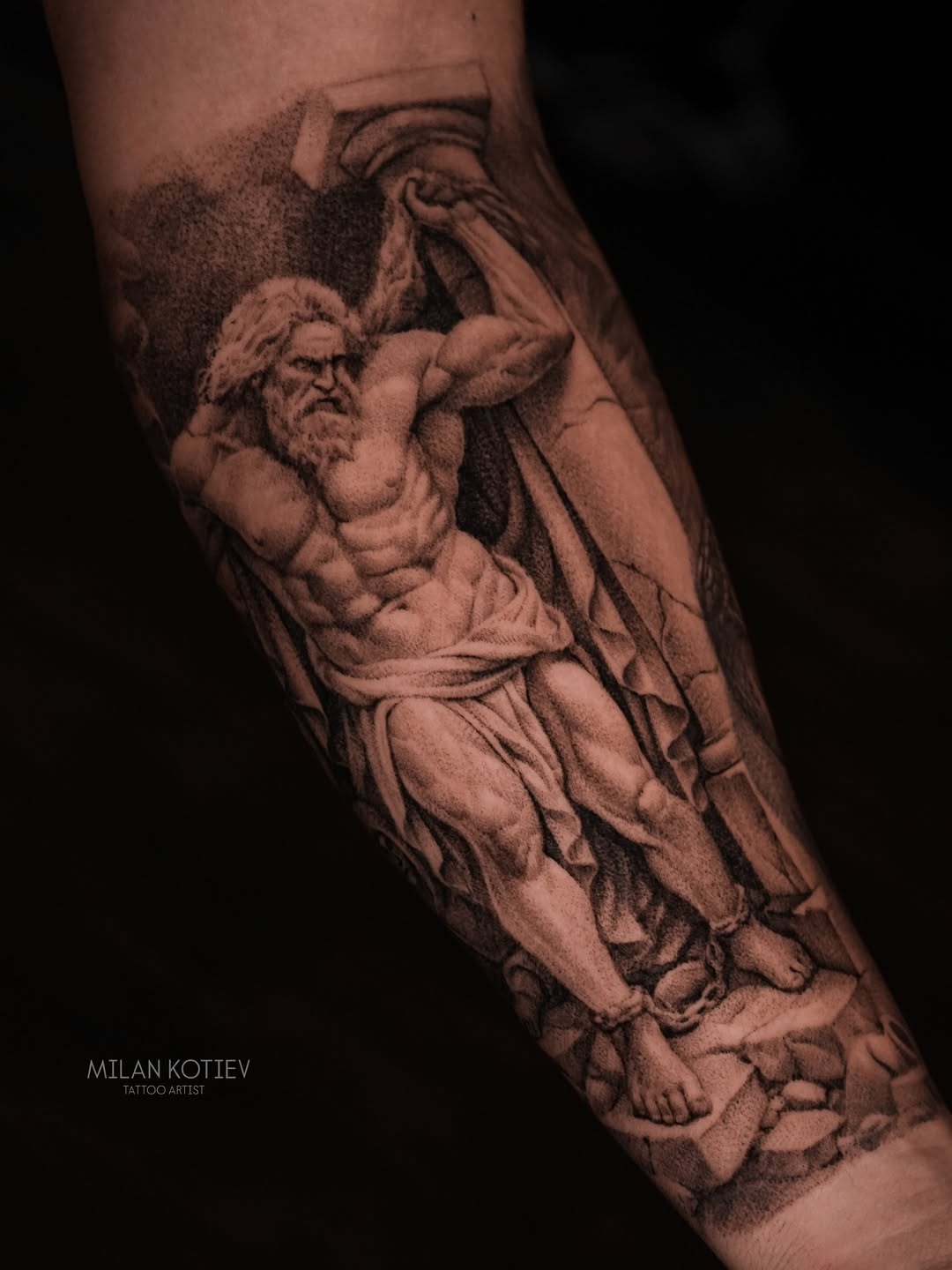 Classical muscular bearded statue lifting a column in marble shading