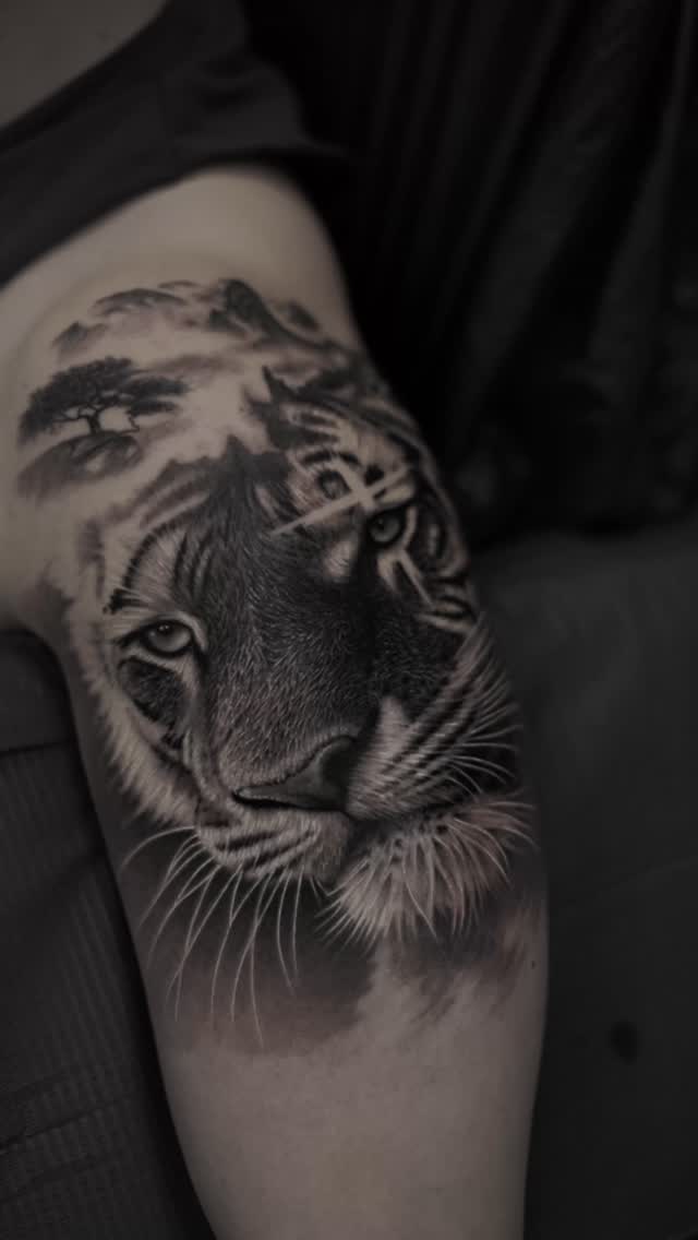 Hyperrealistic tiger tattoo