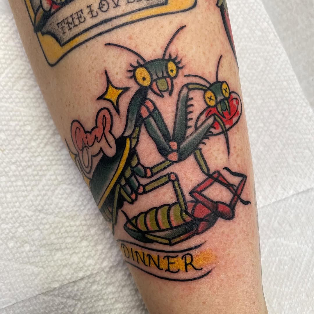 Bold traditional mantis feast with cartoony, vibrant colors