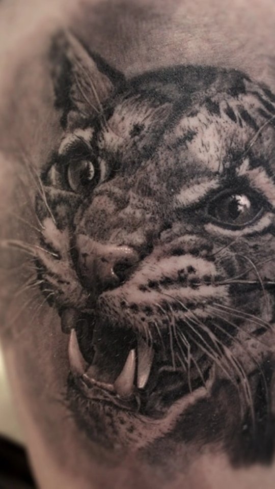 Wildlife tattoo style