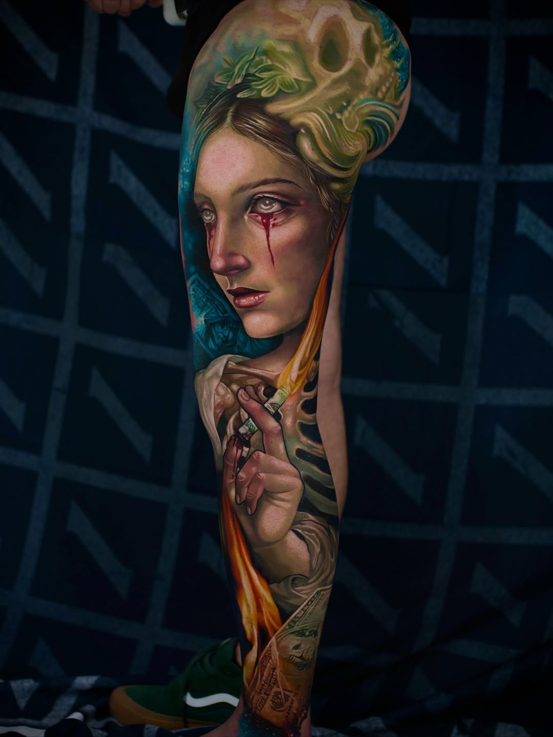 Realism tattoo on leg