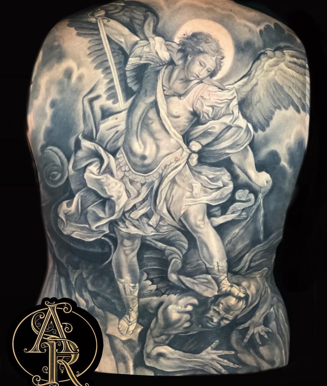 Monumental grayscale angelic warrior with wings, battling demon
