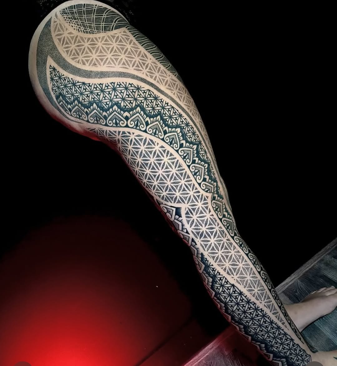 Intricate geometric leg sleeve with tessellated star patterns