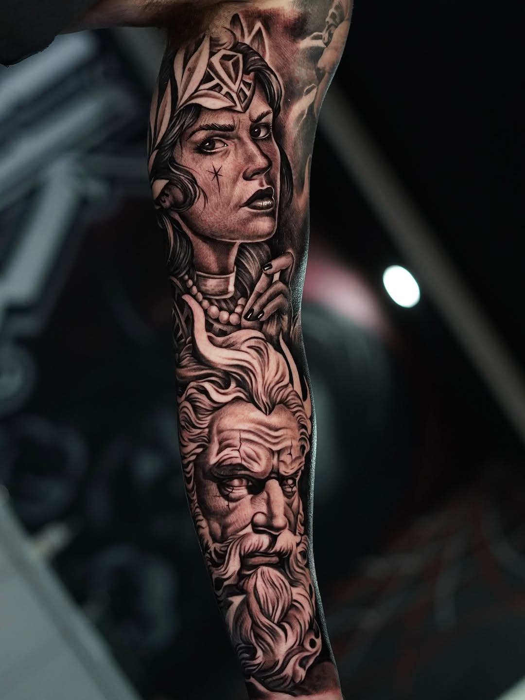 Legends carved in black-and-gray portrait sleeve.