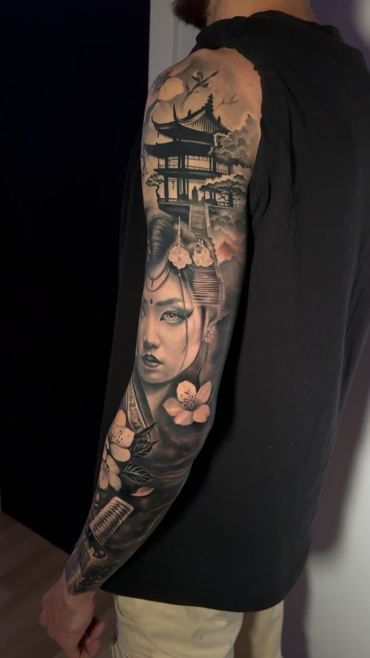 Japanese-inspired geisha sleeve with pagoda and blossoms