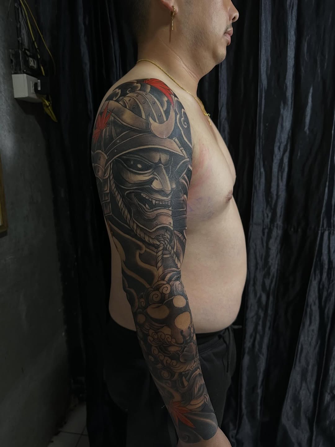 Majestic blackwork Japanese oni sleeve with rope