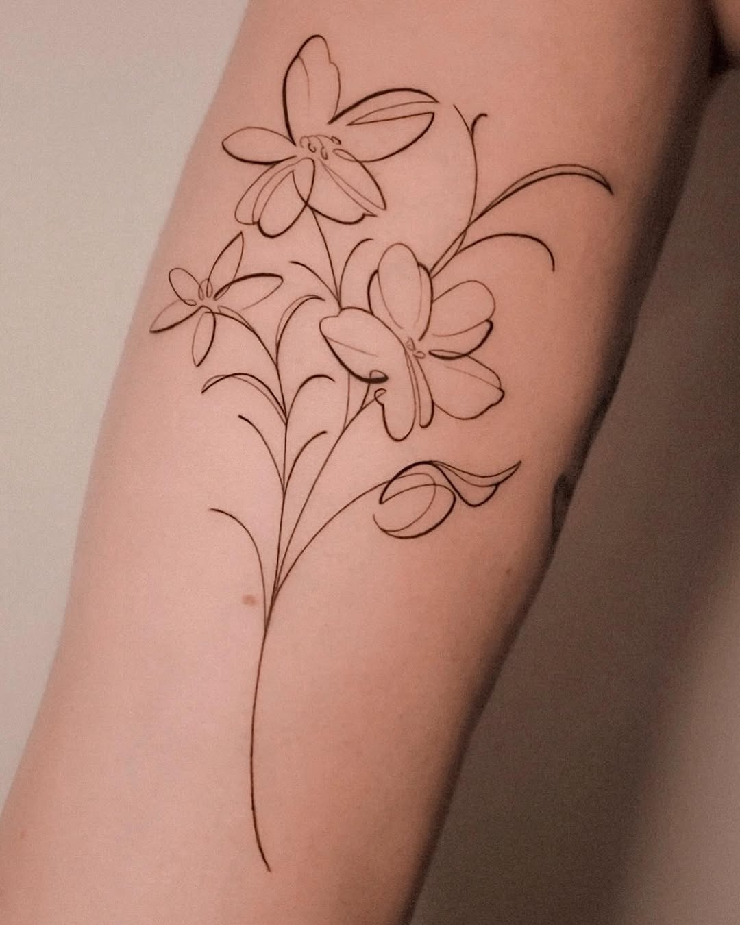 Delicate linework florals with airy petals and elegance.