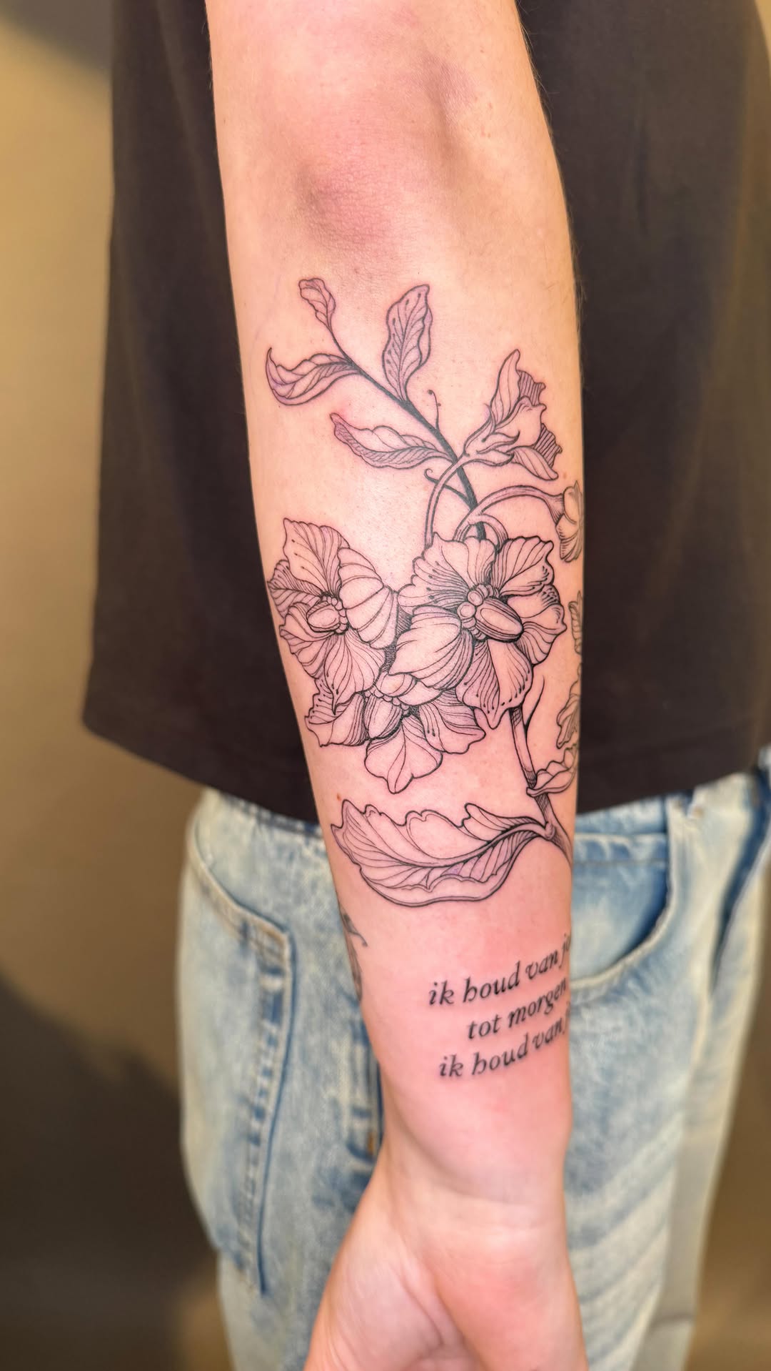 Delicate botanical vine with detailed linework petals