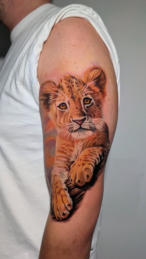 Vivid color-realism lion cub with lifelike fur and gaze.