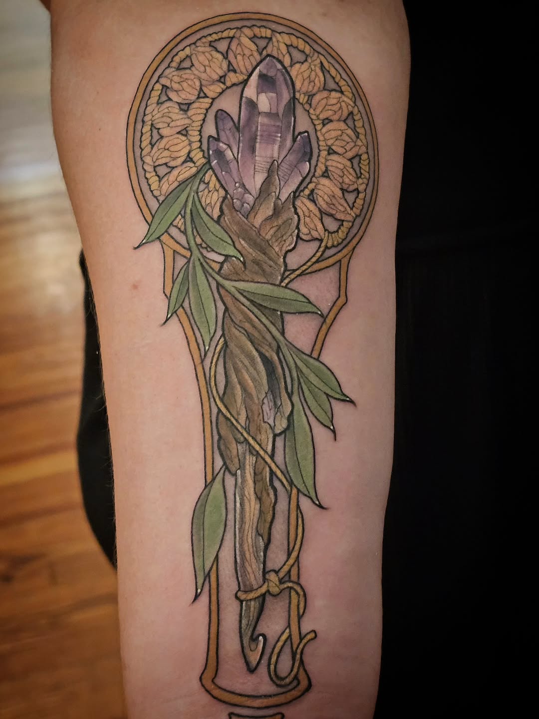 Ornate crystal amethyst centerpiece with twisting vines