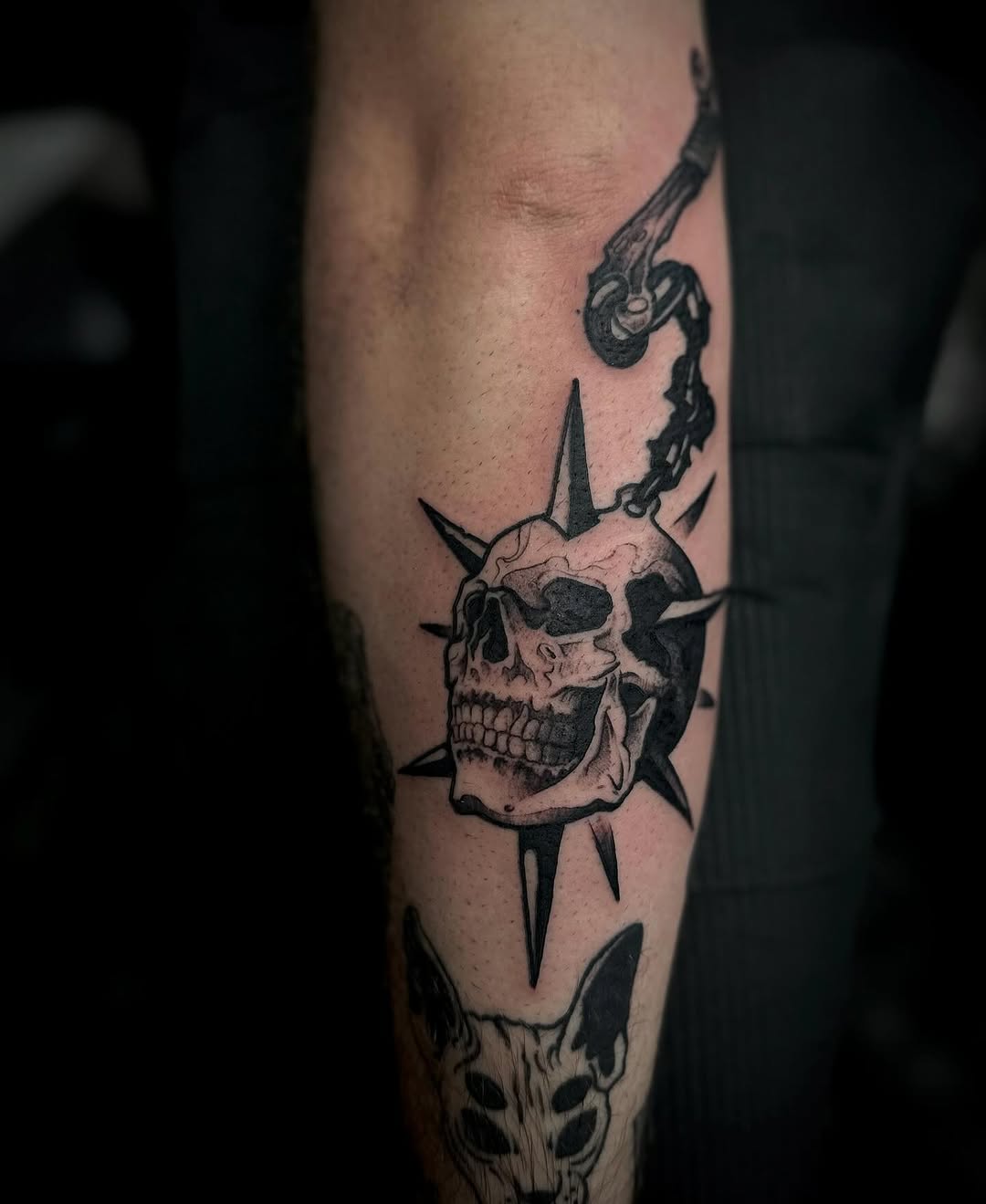 Skull with spikes and chain