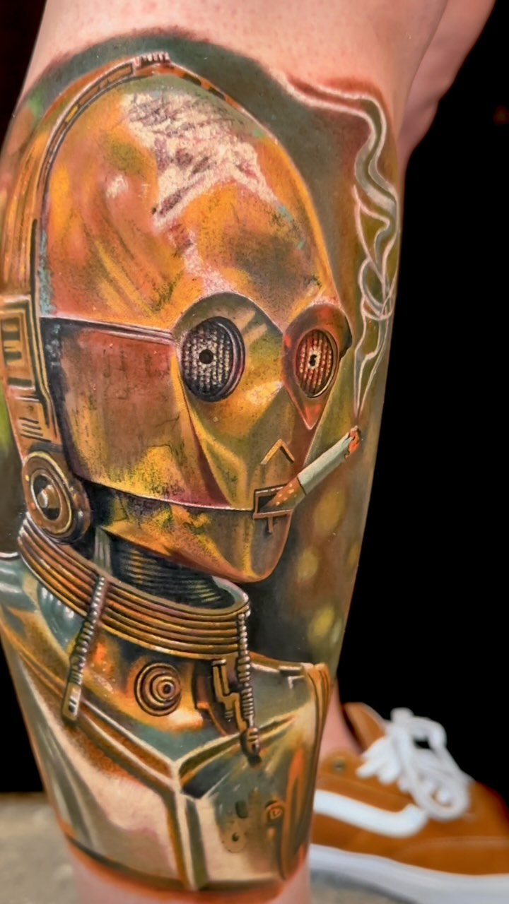 Vibrant color-realism C-3PO portrait on the calf