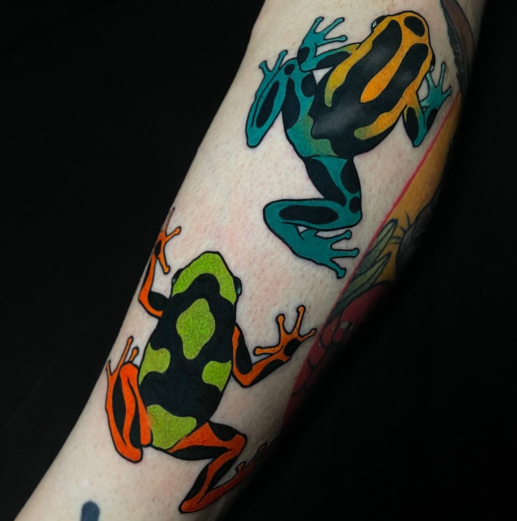Bright neotraditional frogs in bold color blocks