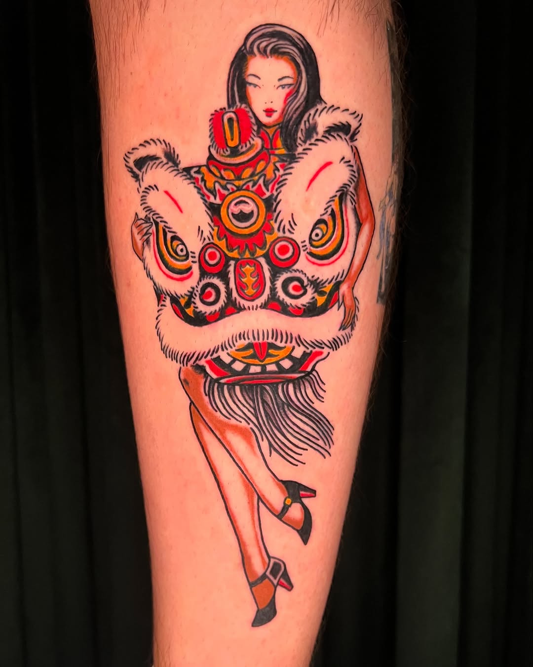 Bold neo-traditional femme in fur garment, fierce colors