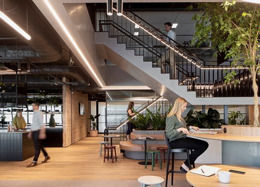 ServiceNow and JLL Partner to Transform Workplace Management