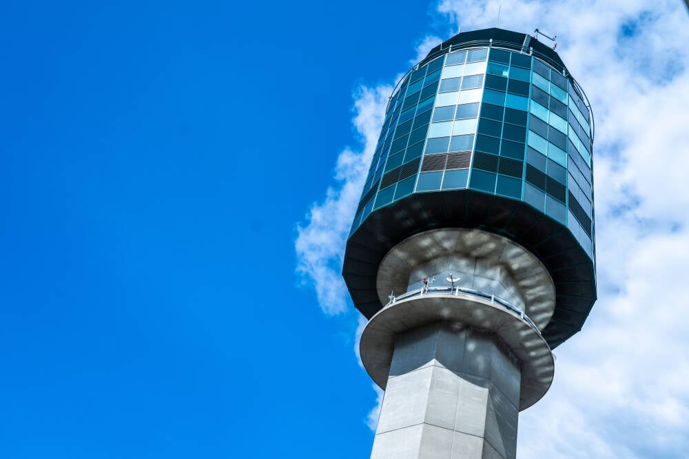 ServiceNow clears agents for landing with new AI control tower