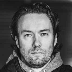 David Heinemeier Hansson on LinkedIn: Hybrid combines the worst of office and remote work | 1,696 comments