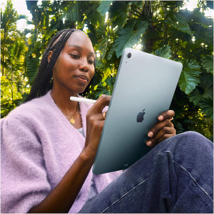 Apple iPad Air 13, M3, 256GB, Wi-Fi, Blue — 9