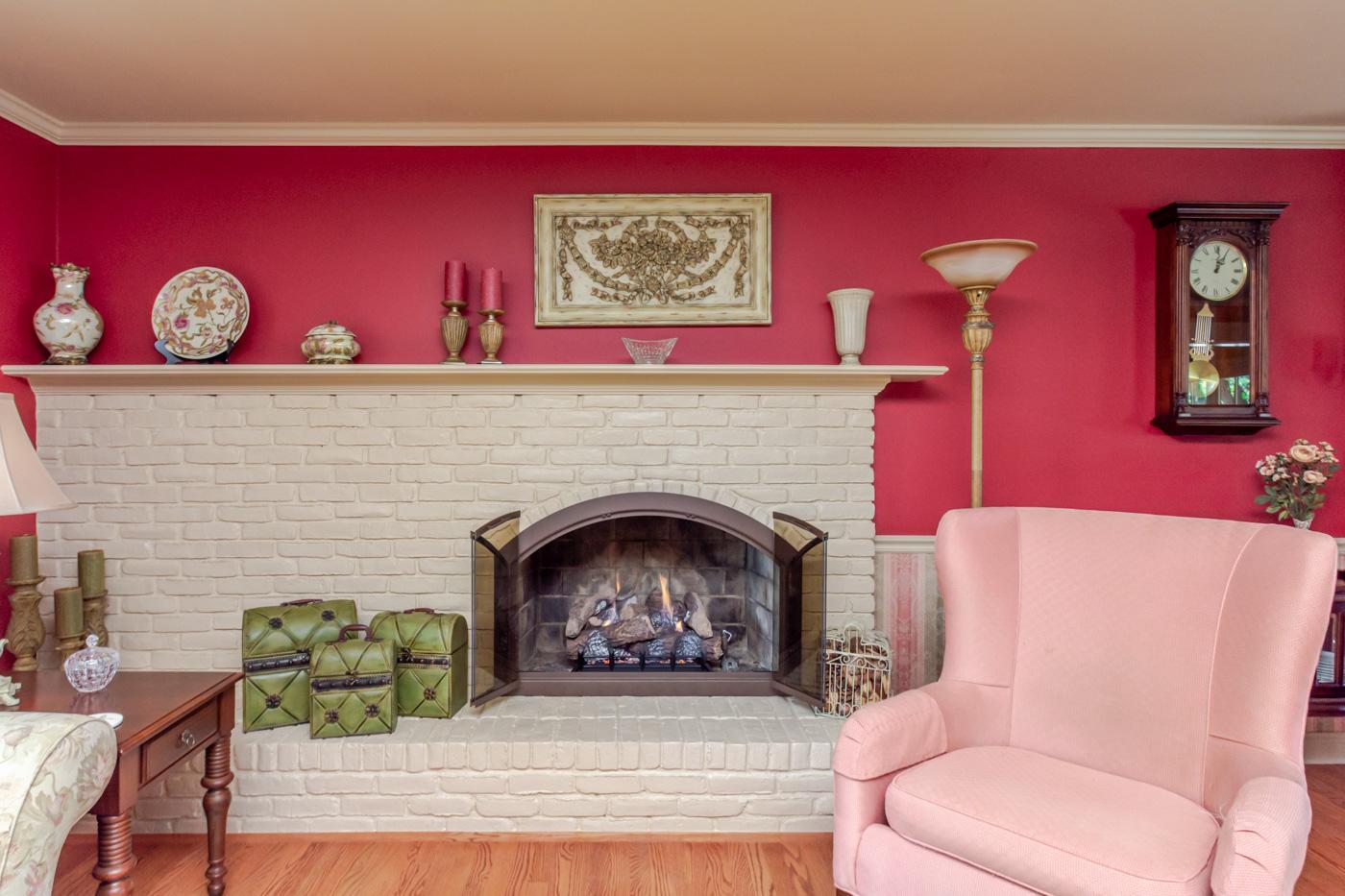 Cute Pink Living Room: Charming Decor Ideas | Paintit.ai - 28