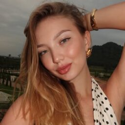 @anelivv
