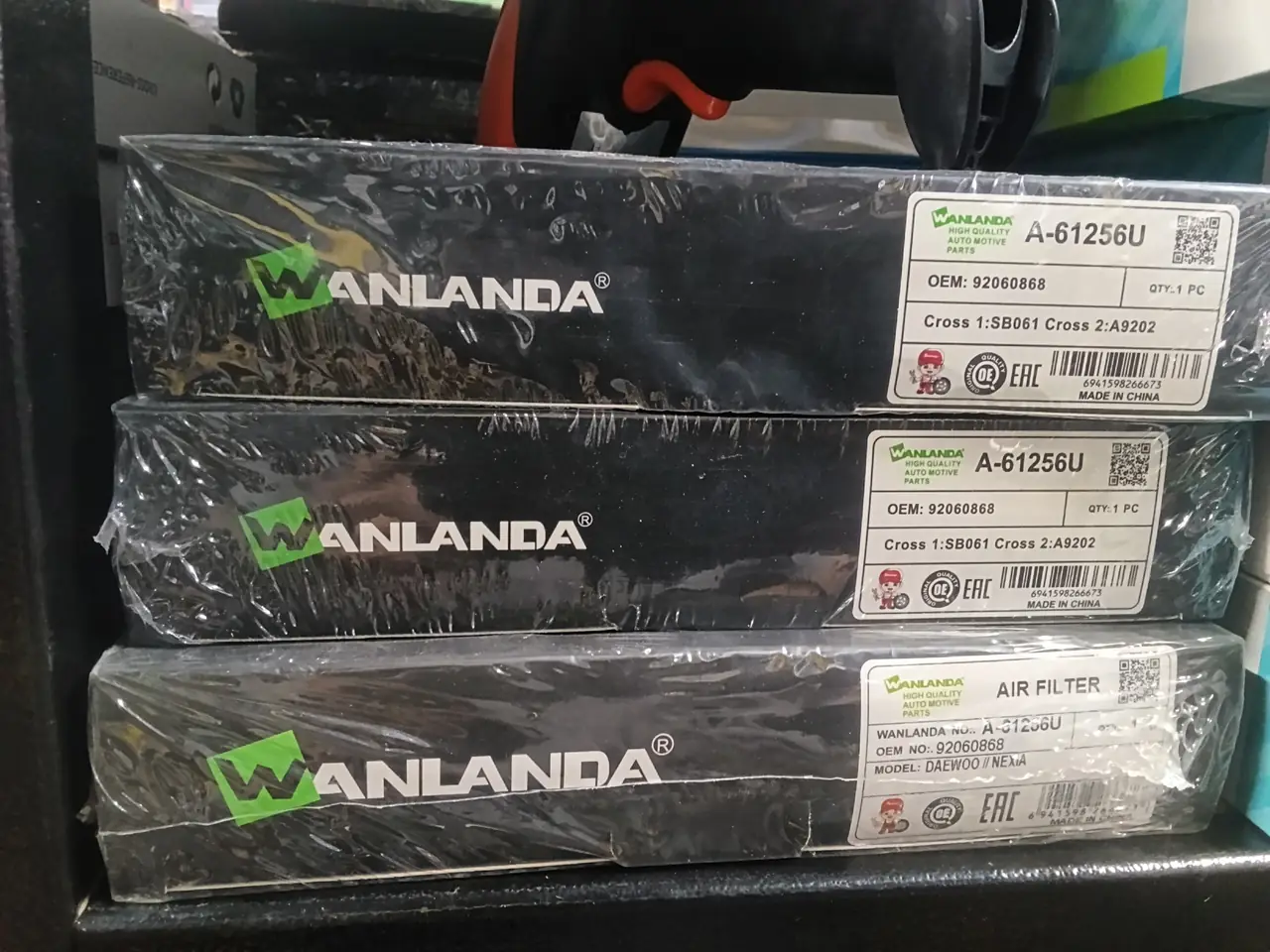 WA A-61256U 92060868 SB061 AP082 A9202