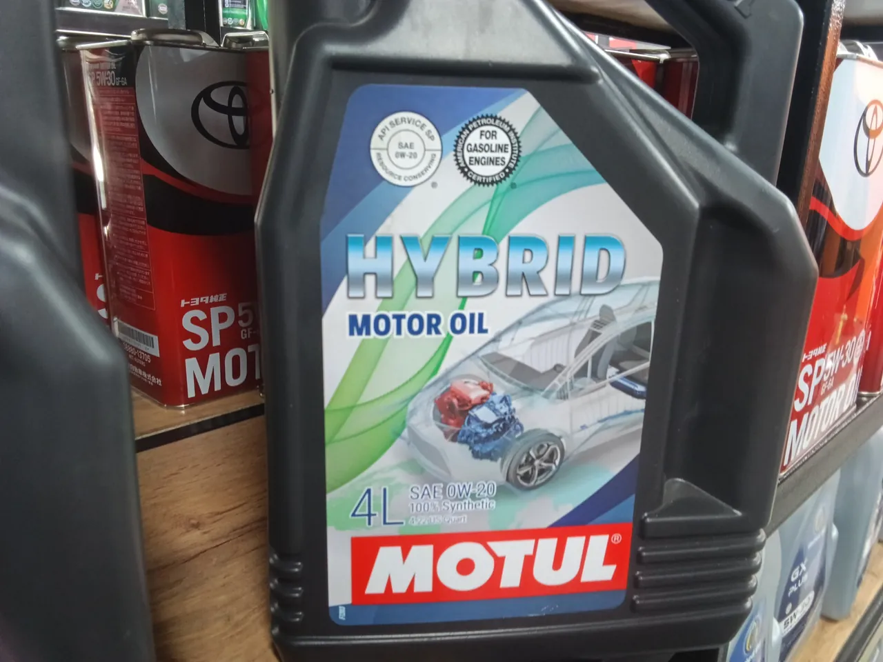 Motul HYBRID 0W20 4L