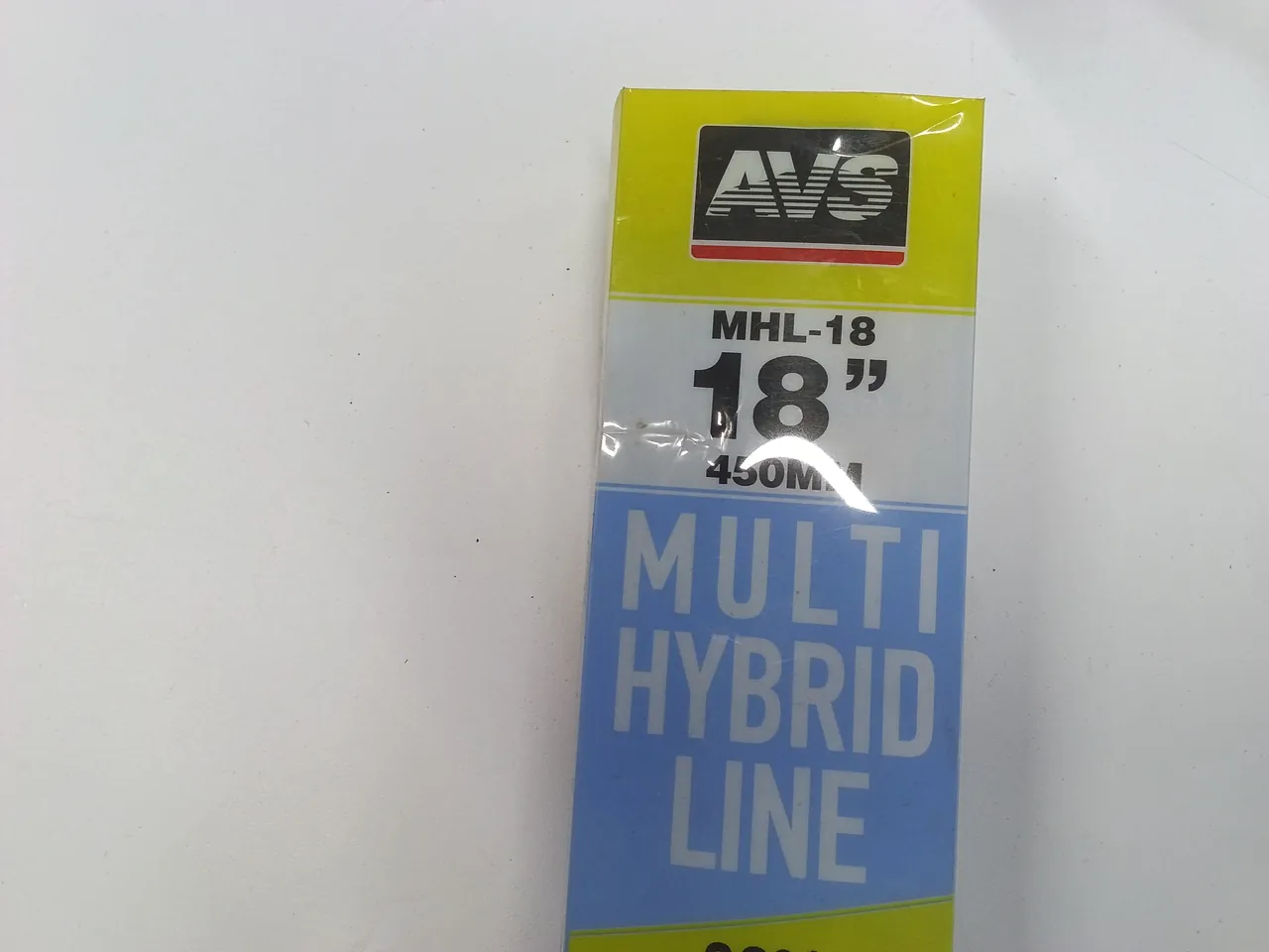 A 40382 Щетка стеклоочистителя AVS Multi Hybrid Line 45см