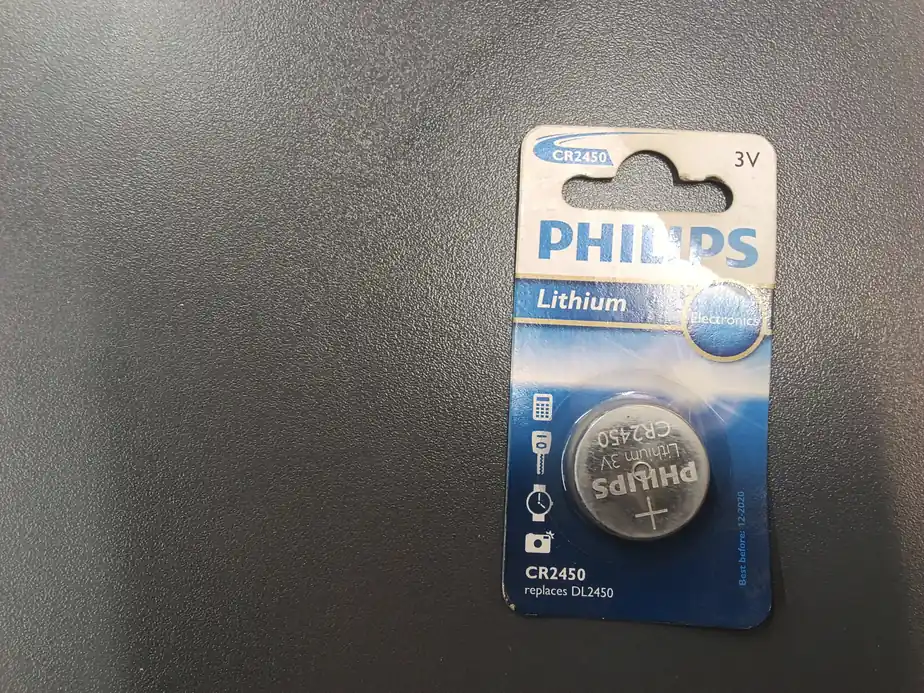 Батарейка Philips CR2450/10B