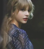 Eliza (@eeleezaa) profile image