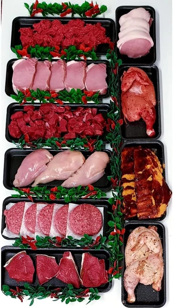 Family Meat Pack hamper promotional image