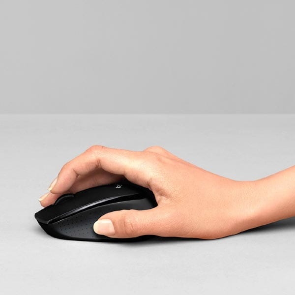 Mysz Logitech B330 Silent Plus - zbliżenie na front walki